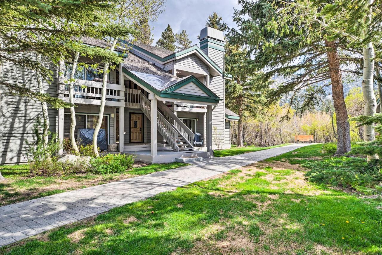 Mammoth Lakes Nature Escape Hot Tub Access! Exterior photo
